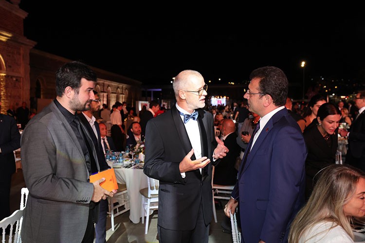 20. yıl galasına ev sahipliği yaptı