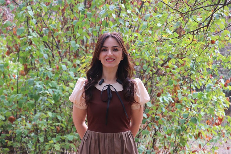 Çocukları masalın büyülü dünyasıyla buluşturuyor