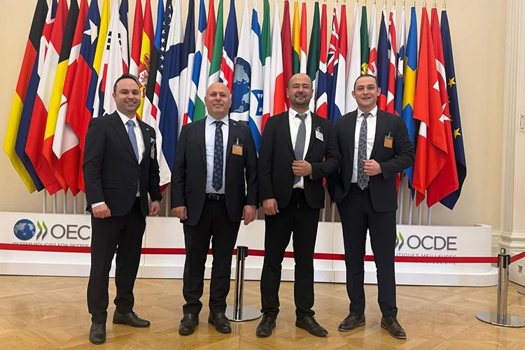 Otonom gemi inşası dünyaya sunuldu