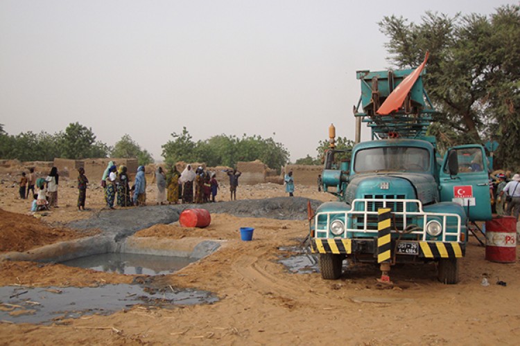 Türkiye kuyu açtı 2,5 milyon kişi suya kavuştu