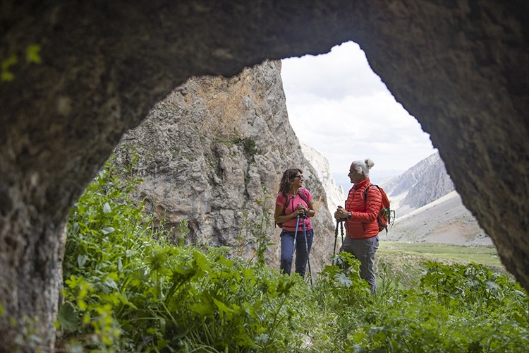 Kırkmerdiven Şelaleleri yaz sezonunda turizmi hareketlendiriyor