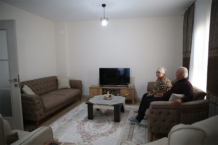 234 depremzede yuvalarına kavuştu