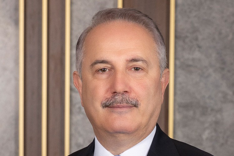 VakıfBank'tan 915 milyon dolarlık sürdürülebilirlik temalı sendikasyon kredisi