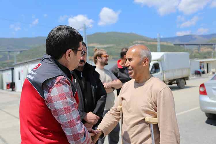 Deprem bölgelerine dayanışma köprüsü kurduk