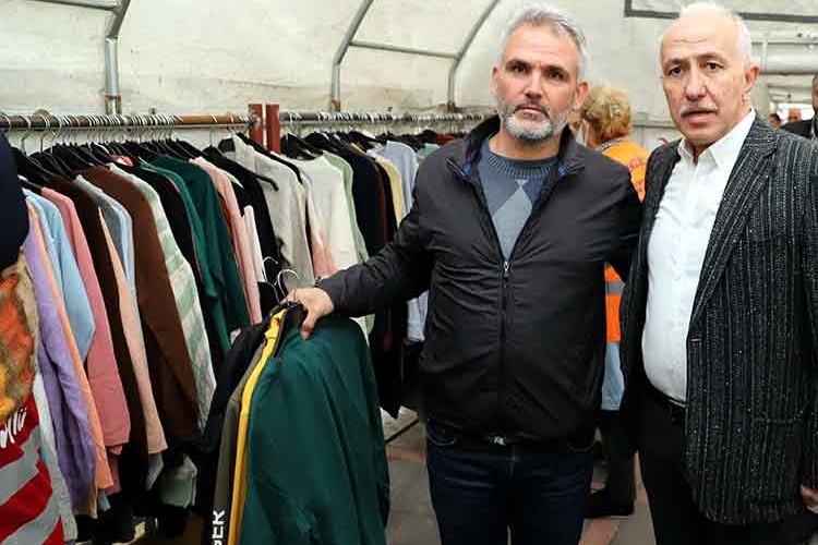 Akdeniz Belediyesi giysi market açıldı