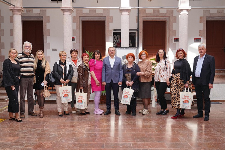 Ayvalık'tan Sjenica'ye kardeş şehir daveti