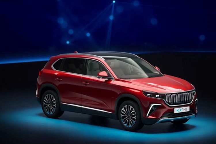 Togg T10X, sahiplerine teslim edilmek üzere yola çıktı