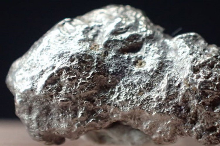 Platinyum aldı başını gidiyor