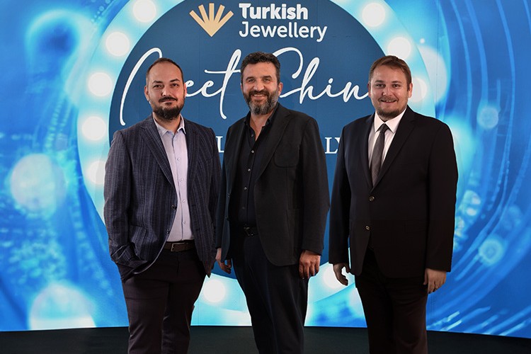 Dünyaya mücevher raporu vereceğiz