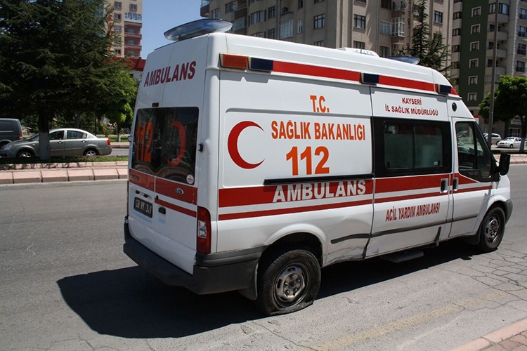 BP'den ambülanslara yakıt desteği