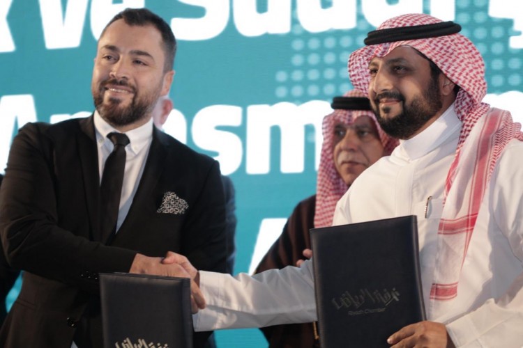 Ortadoğu'nun dijital dönüşümü için imzalar atıldı