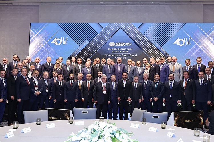 DEİK 40. yılında ticari diplomasinin ustalarını ödüllendirdi