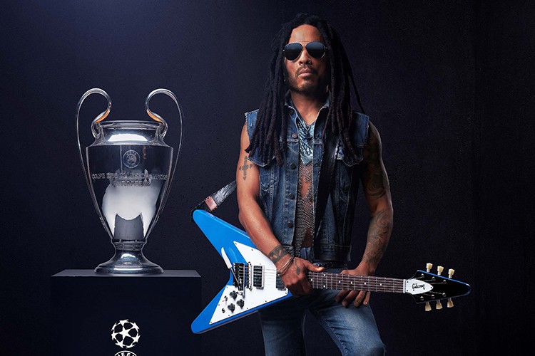 Efsanevi rock müzisyeni Lenny Kravitz Pepsi'nin sunduğu UEFA Şampiyonlar Ligi Finali Açılış Gösterisi'ni sallayacak!