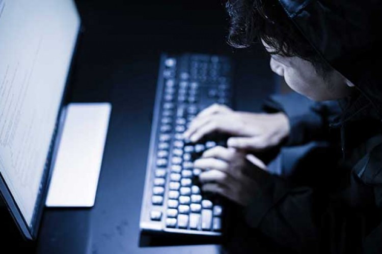 Klavyenin sonu küresel tehditlere çıkıyor