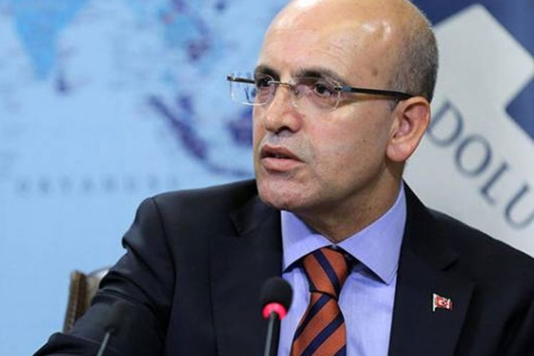 "Dış ticarette dengelenme belirginleşiyor"