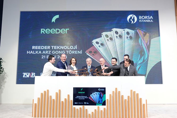 Gong Reeder Teknoloji için çaldı