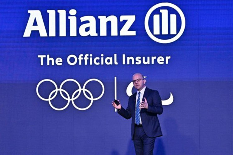 Allianz acenteleriyle büyümeyi sürdürüyor