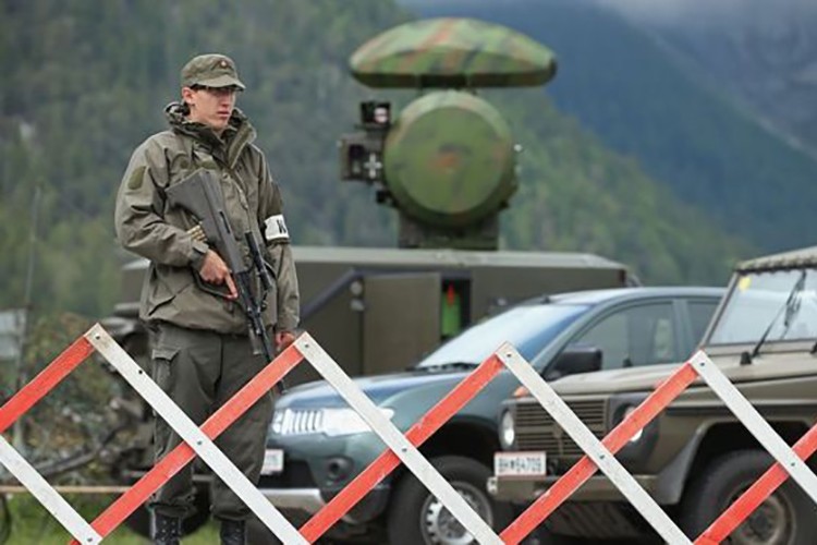 Demokrasi mi komplo mu?