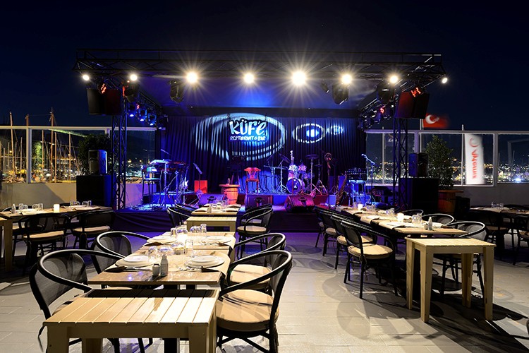 Ünlüler Küfe'de buluşuyor