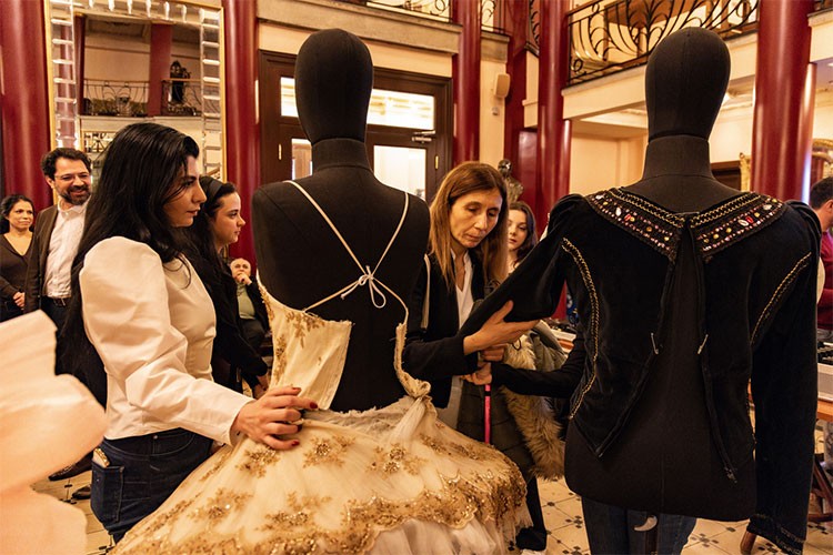 Engelli Bireyler Sanatla Buluştu