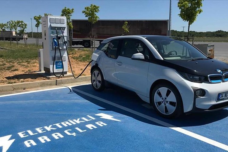 Türkiye'nin şarj altyapısında rekor büyüme