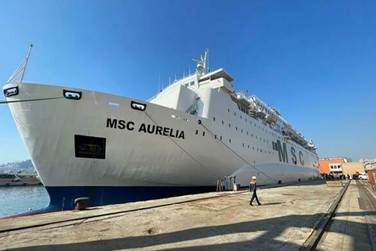 MSC Aurelia'ya teşekkür plaketi
