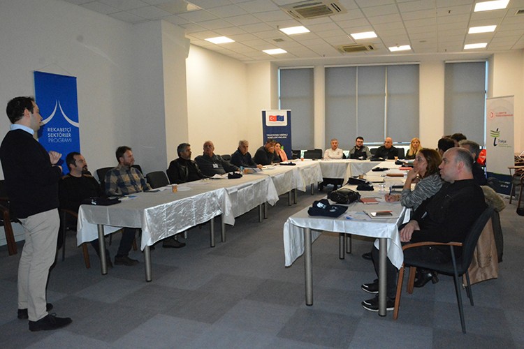 Güneş enerjisi sistemleri eğitimi gerçekleşti