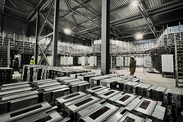 Dünyanın en büyük kripto para madenlerinden biri