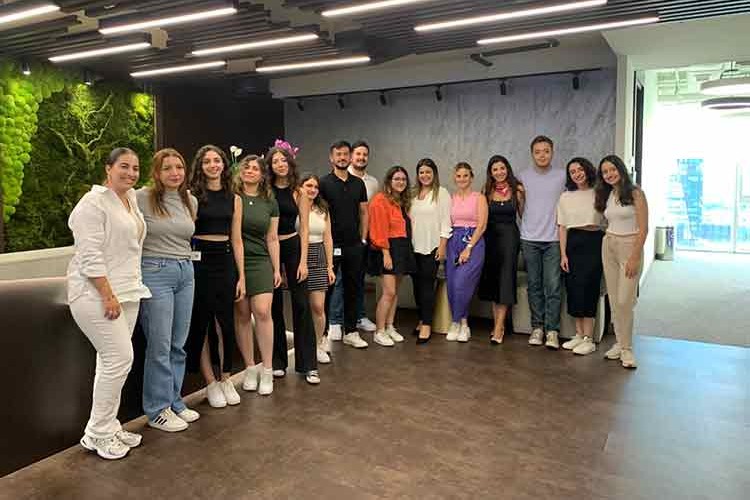 İlaç sektörünün gelecek yetenekleri buluştu