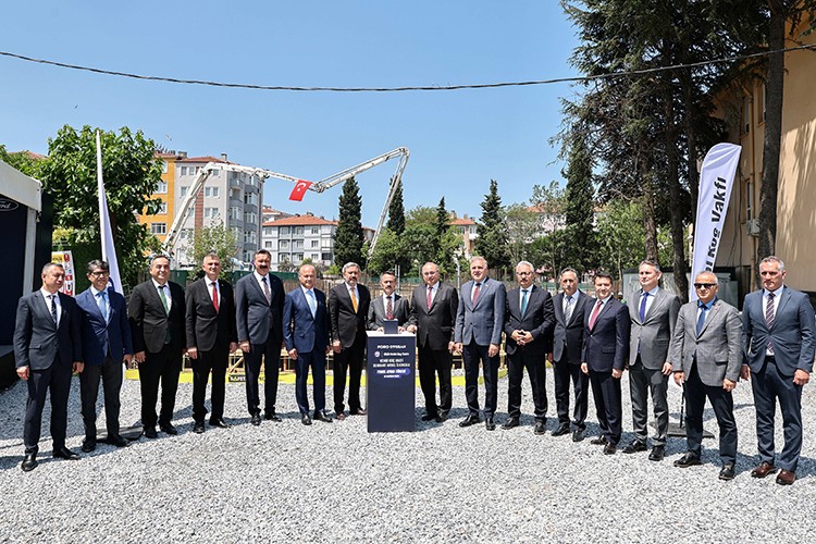 35 Derslikli İlkokulun Temeli Atıldı