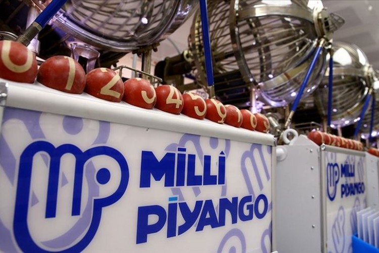 Milli Piyango özel yılbaşı çekilişi tam bilete vurdu