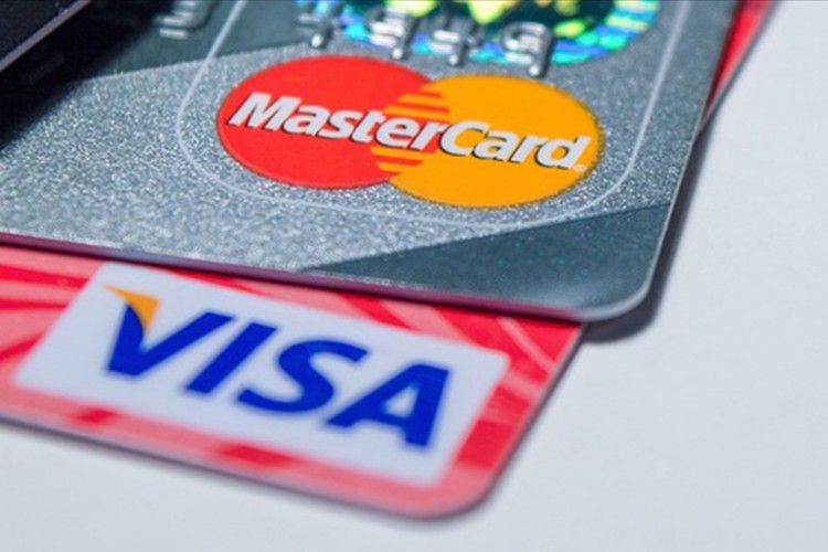 Visa ve Mastercard, ATM ücreti davasında uzlaşmak için 197,5 milyon dolar ödeyecek