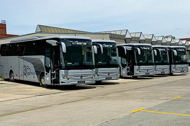 Sena Turizm, 30. Yılını Mercedes-Benz Tourismo Yatırımıyla Taçlandırdı