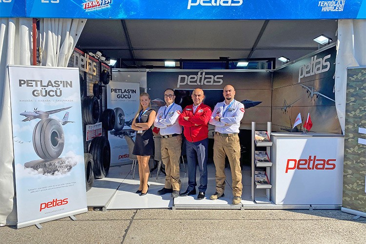 Petlas savunma lastiklerini tanıttı