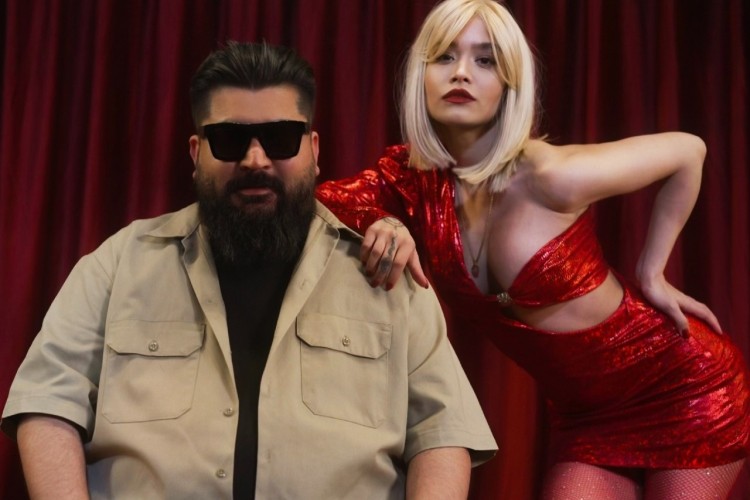 Eypio ve Denisa'nın Yeni Şarkısı Büyük İlgi Gördü