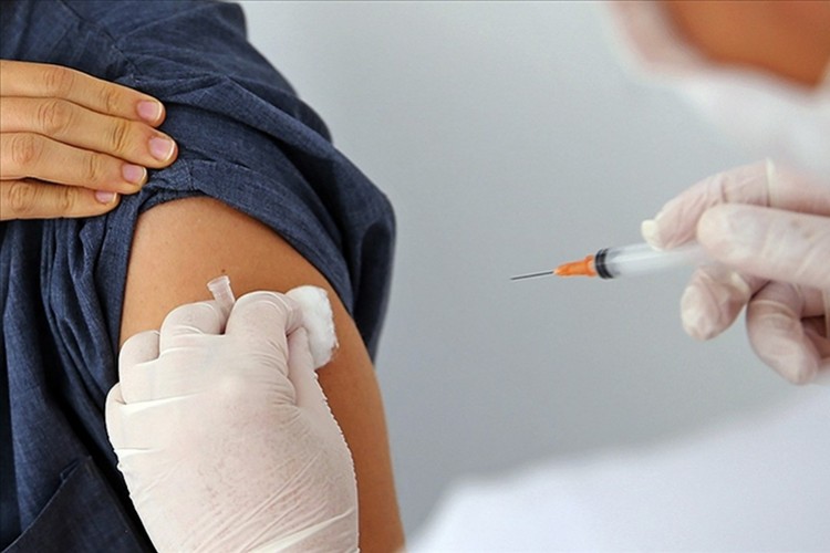 Aşılama hızı ivme kaybetti