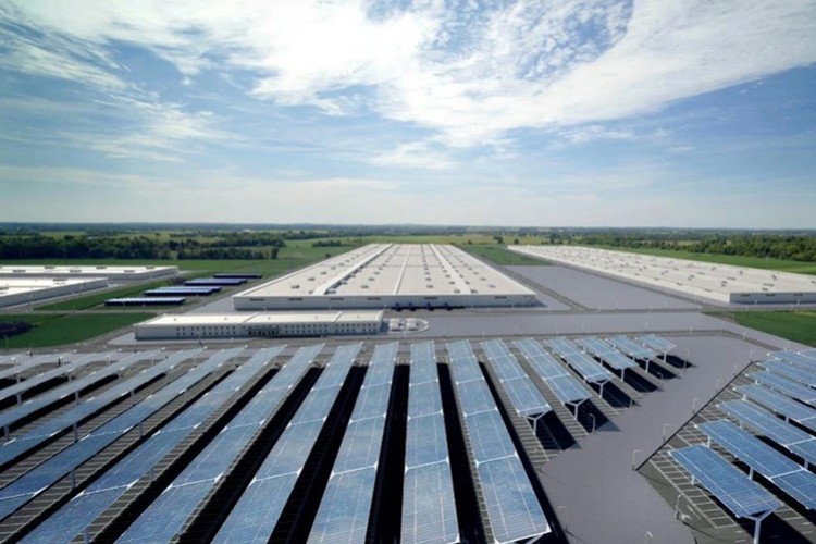 Ford, batarya fabrikasının kapasitesinde küçültüyor