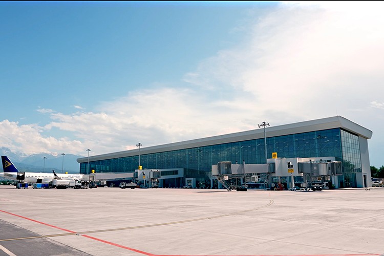 TAV'ın üç havalimanı en iyi 100 listesinde