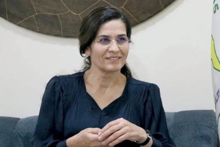 Suriye ayağa kalkıyor