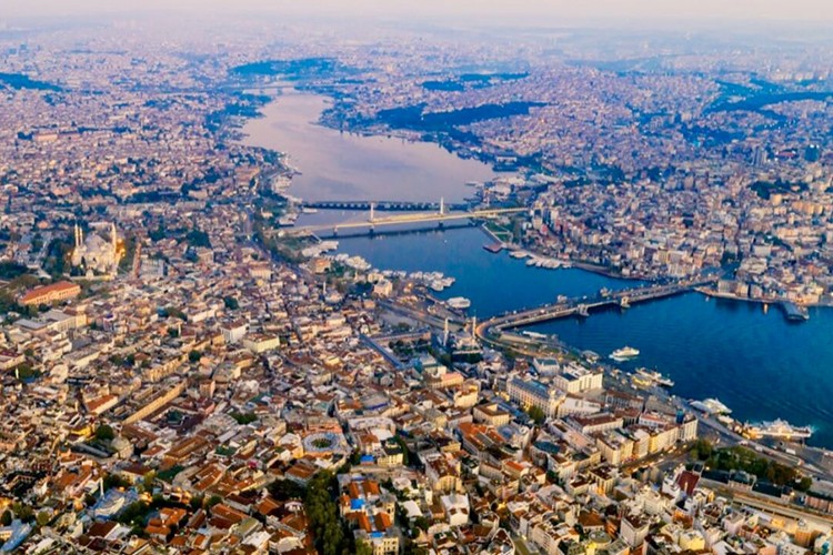 Büyükşehirlerin yönetişimi vatandaşın yaşam kalitesini belirliyor