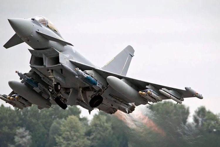 Türkiye'ye Eurofighter satışının önü açıldı