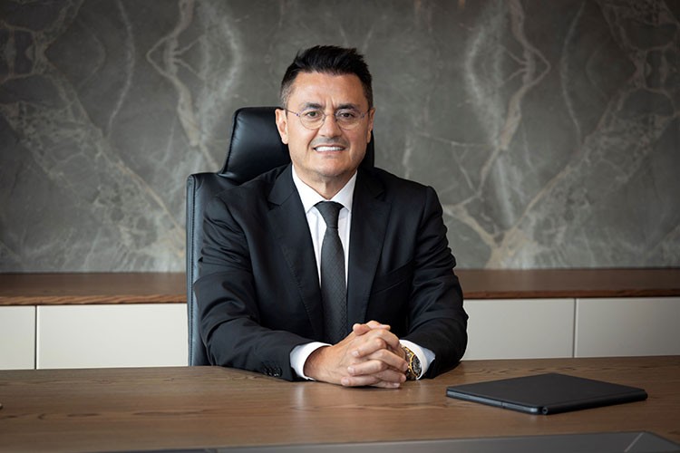 "Bekleyen talep, faiz düşüşü ve kampanyalarla harekete geçecek"