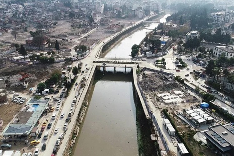 Deprem bölgesi için mücbir sebep hali uzatıldı