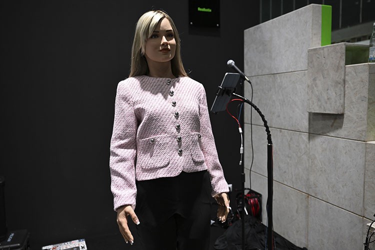 İnsansı robotların günlük yaşamı kolaylaştırması bekleniyor