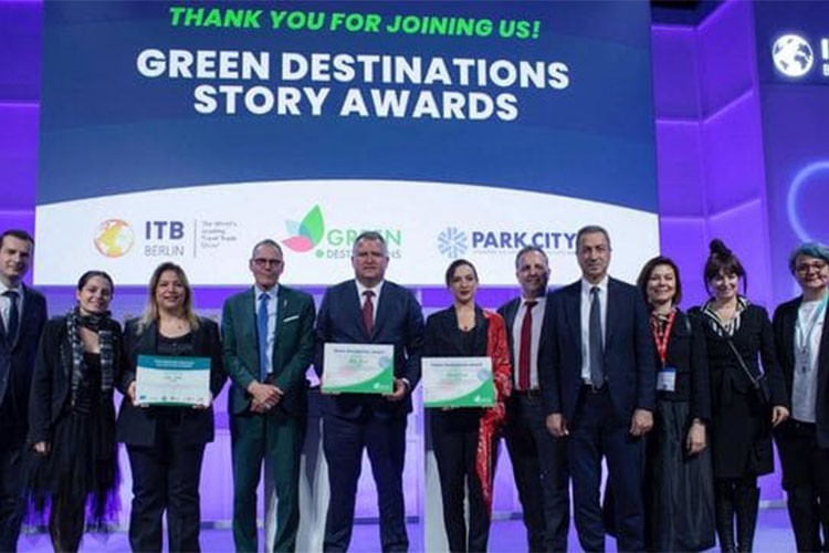 İzmir'e Sürdürülebilir Turizmde Çifte Ödül