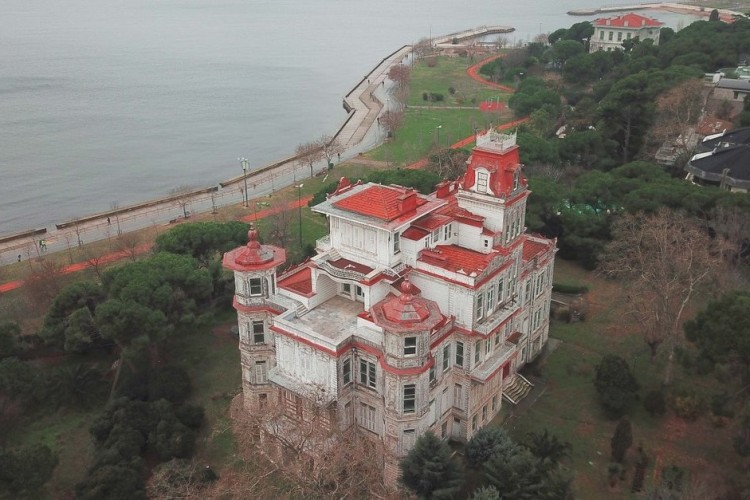 Köşk satılacak