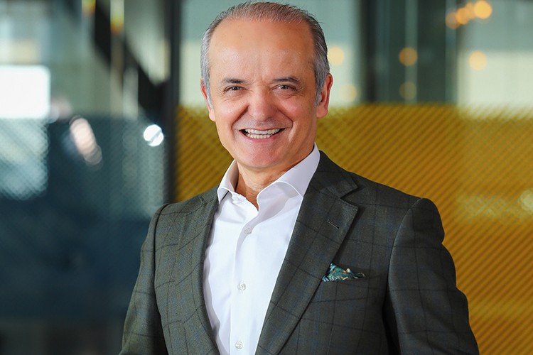 Sürdürülebilir bir gelecek için teknolojiden faydalanmalıyız