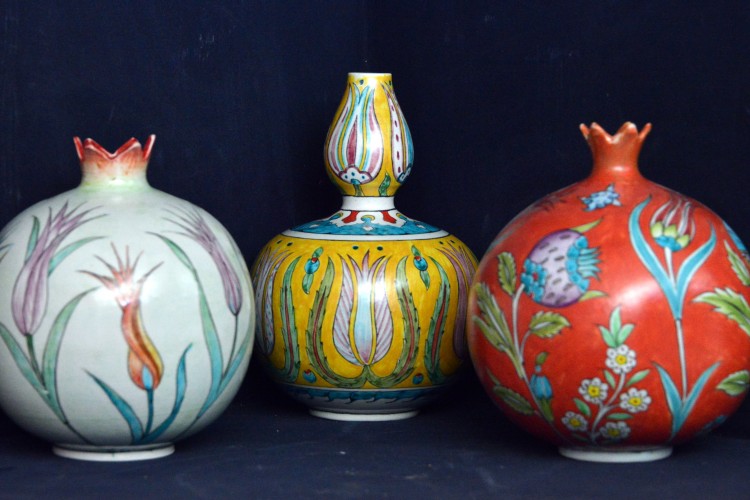 İSTANBUL LALE VAKFI'NDA NİSAN AYINDA 3 YENİ SERGİ SANATSEVERLERİ BEKLİYOR