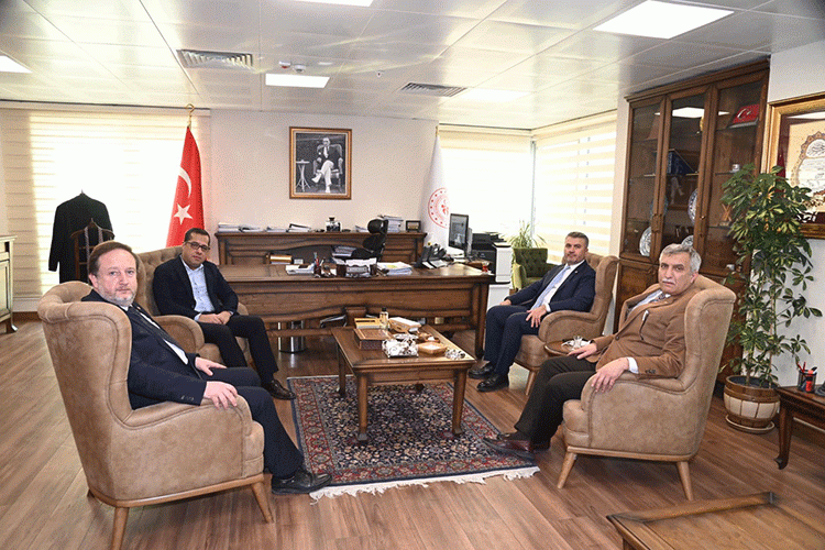 Başkan Orkan'dan yeni kent spor sahaları müjdesi