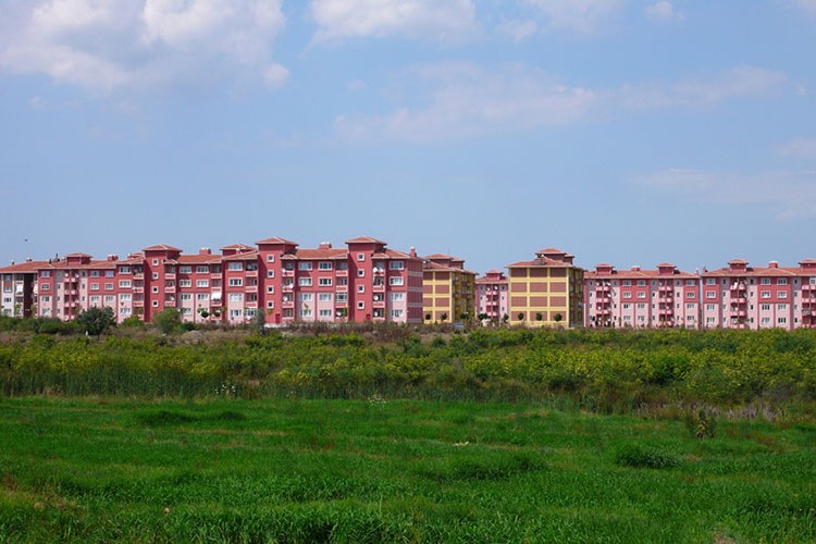 Konut ve işyeri satılacak